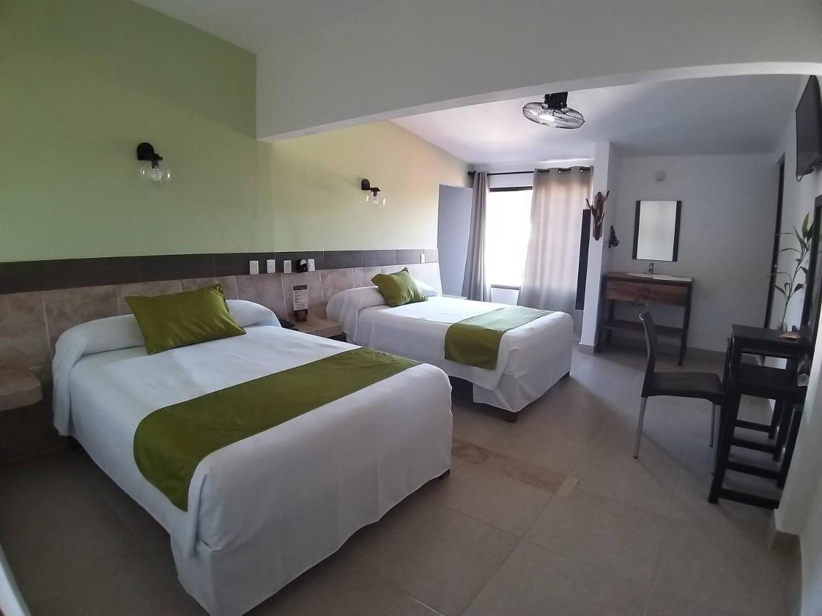 Hotel D Marco Exxpres Паленке Екстериор снимка
