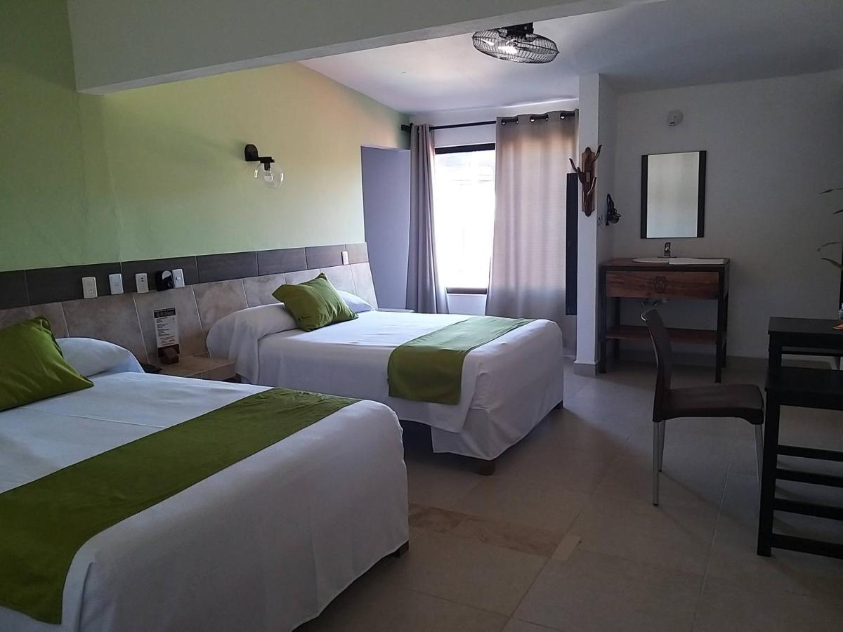 Hotel D Marco Exxpres Паленке Екстериор снимка