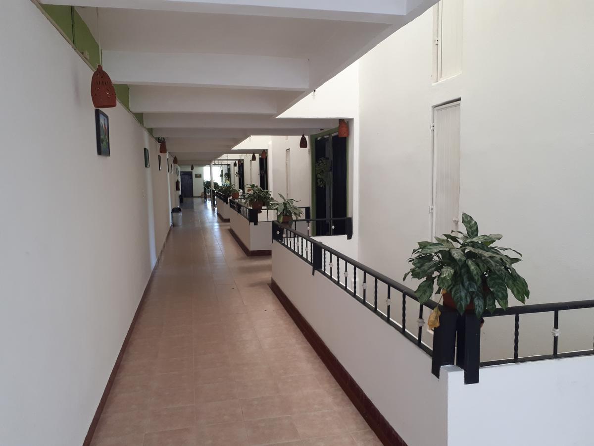 Hotel D Marco Exxpres Паленке Екстериор снимка