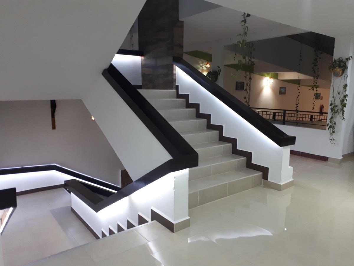 Hotel D Marco Exxpres Паленке Екстериор снимка